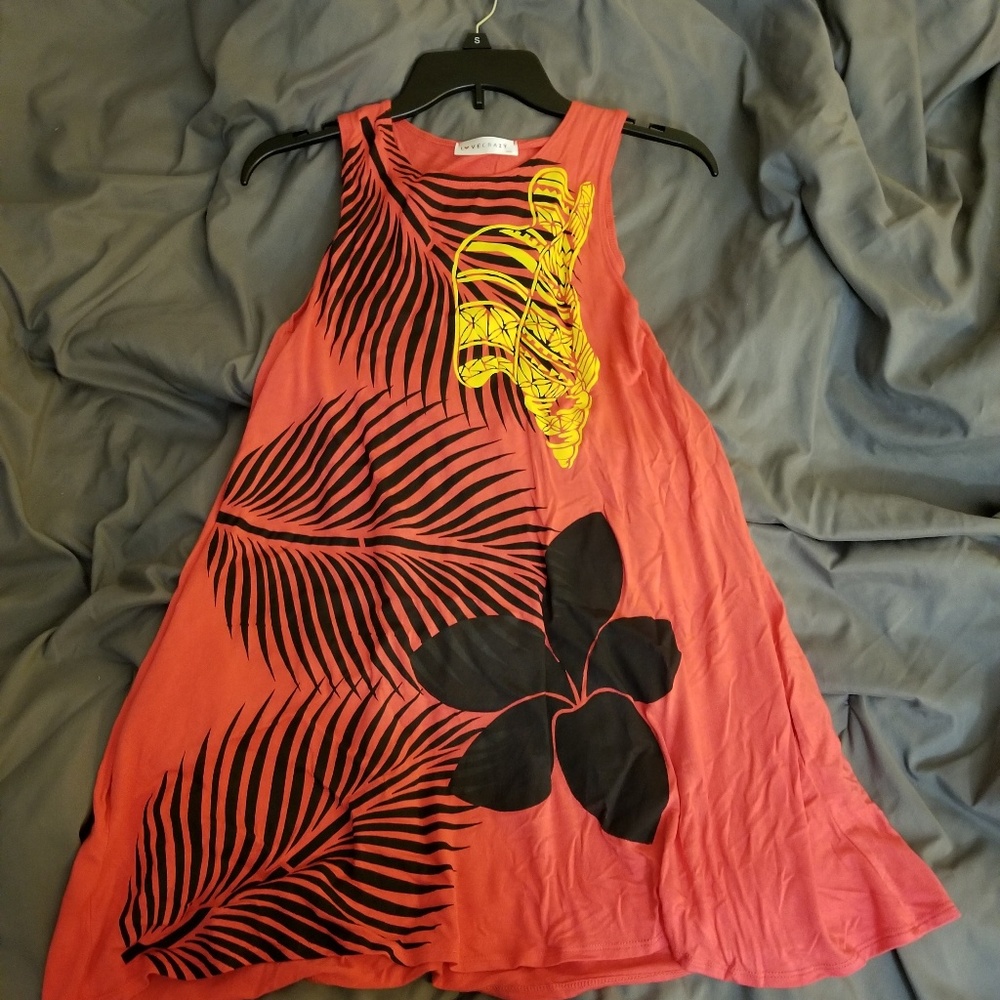 Sleeveless dress